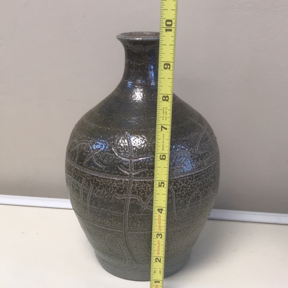 Studio Pottery Salt Glaze SB‎ Signed Vase - Picture 7 of 7